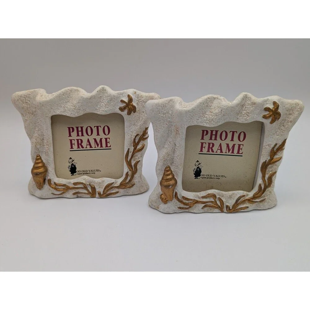 Set of 2 Vintage Regent Products Nautical Beach Shell Resin Photo Picture Frames